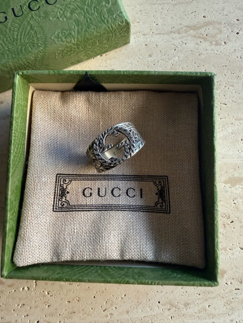 NWB GUCCI INTERLOCKING RING Ag 925 STERLING SILVER ENGRAVED PATTERN GUCCI SZ/21 - Picture 4 of 13